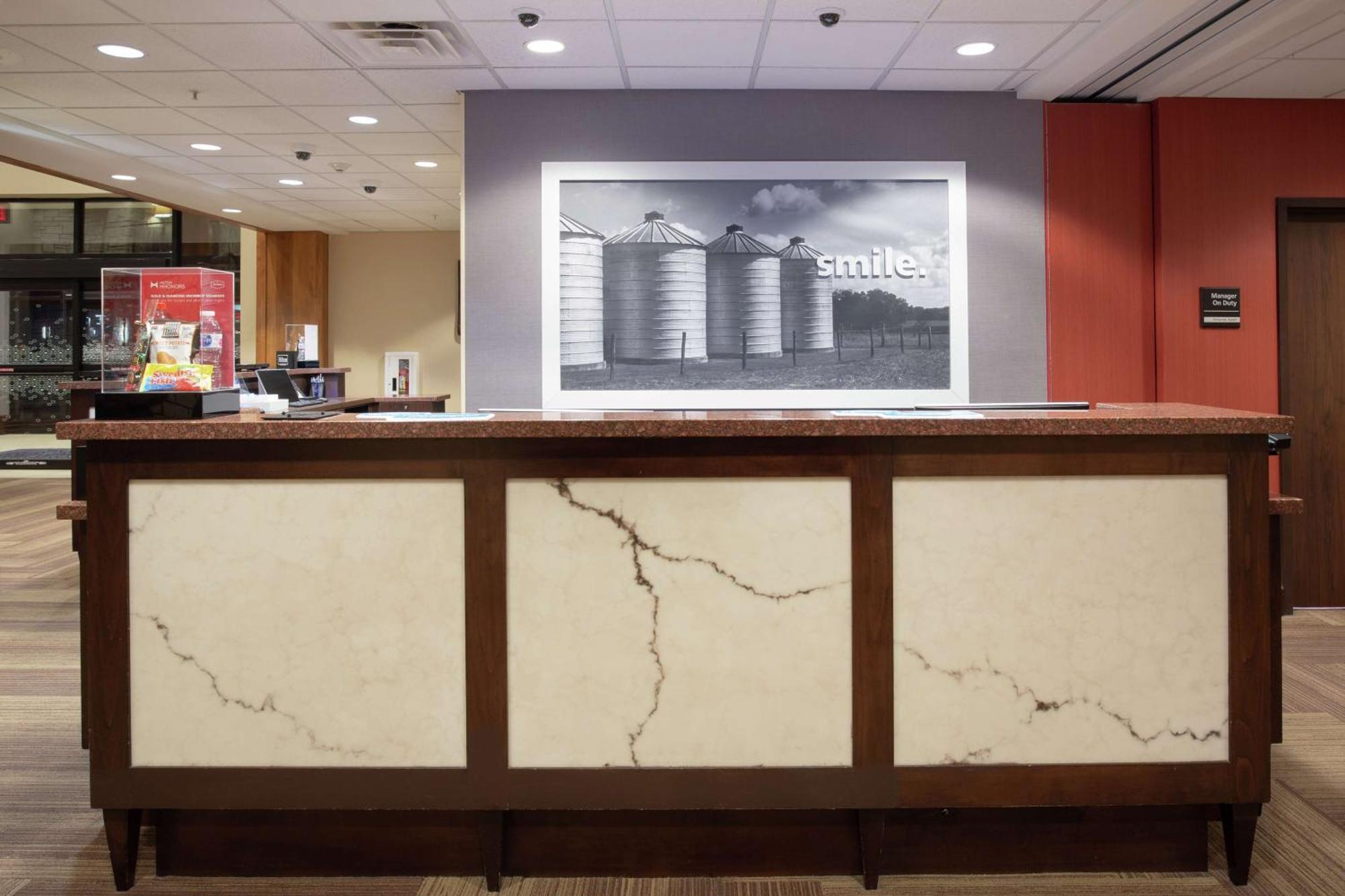 Hampton Inn & Suites I-35/Mulvane Luaran gambar