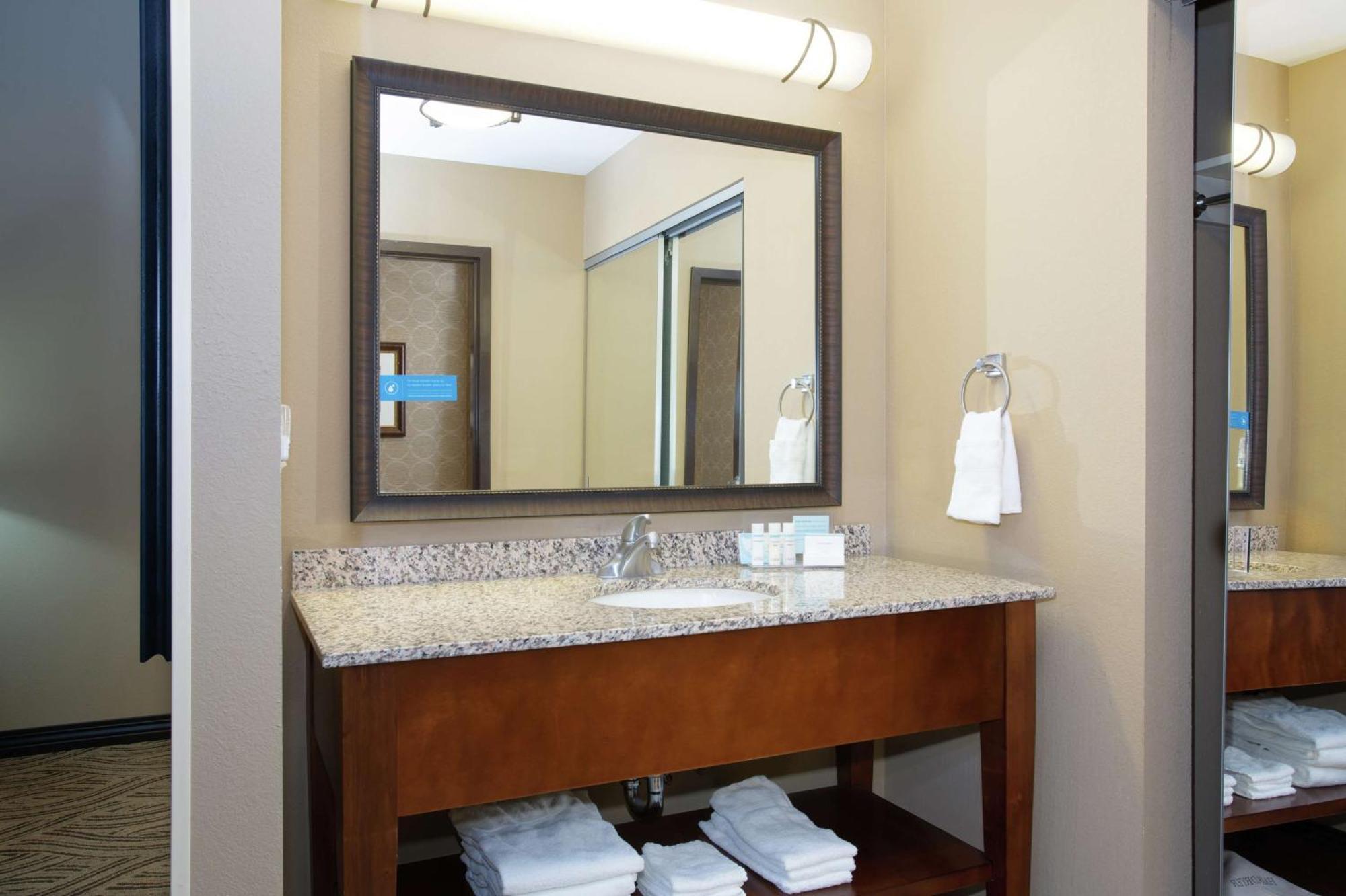 Hampton Inn & Suites I-35/Mulvane Luaran gambar